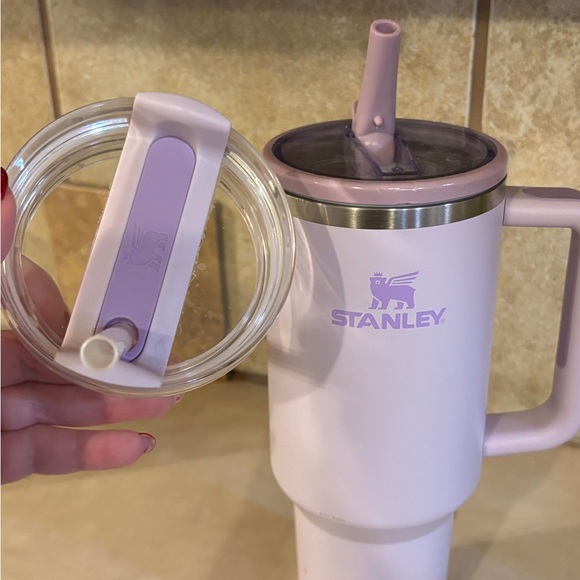 Stanley Pastel Purple Tumbler with Handle - Picture 4 of 4